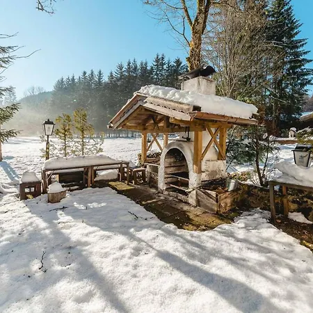 Pensjonat Baeckeralm - Gesamtes Haus 4*
